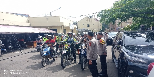 Distribusikan Bantuan Untuk Korban Gempa di Daerah Pelosok, Polri Gunakan Motor Trail