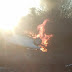  Carro capota e pega fogo no município de Capim Grosso 
