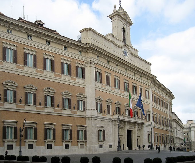 Decreto banche: dal Senato ok alla fiducia con 157 voti, ora parola alla Camera