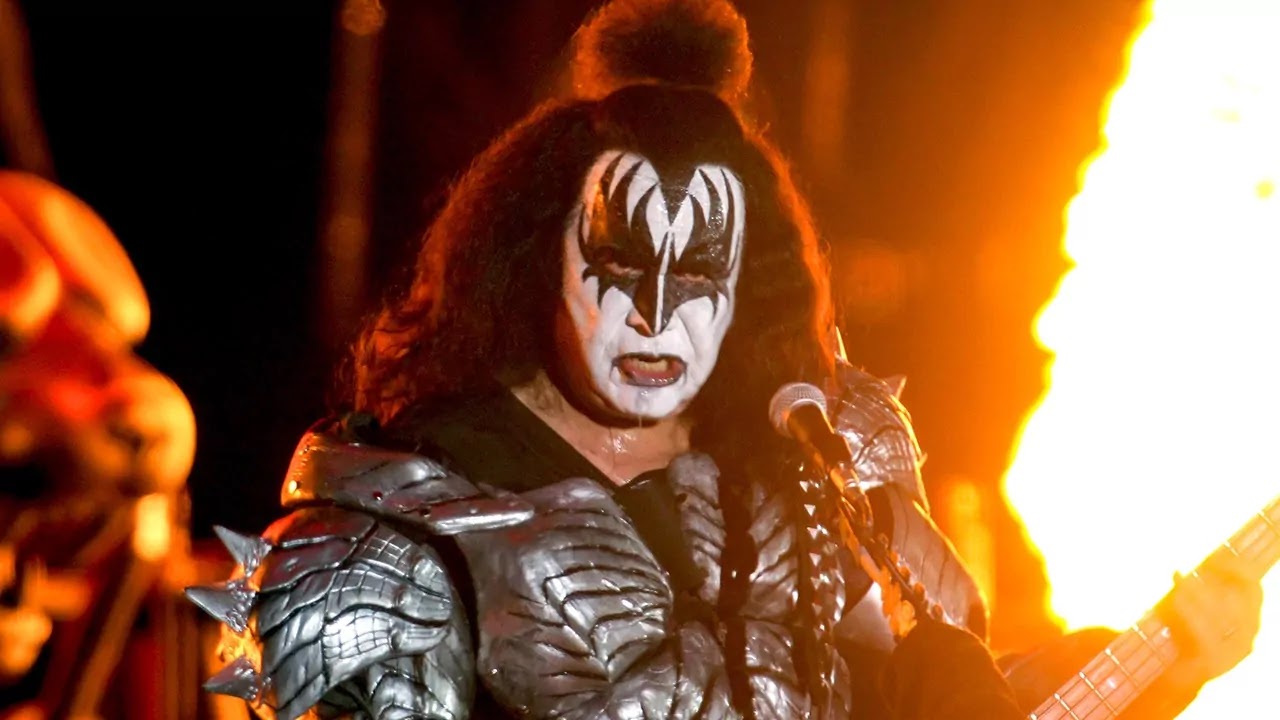 Gene Simmons Falls Ill During Kiss Concert in Brazil