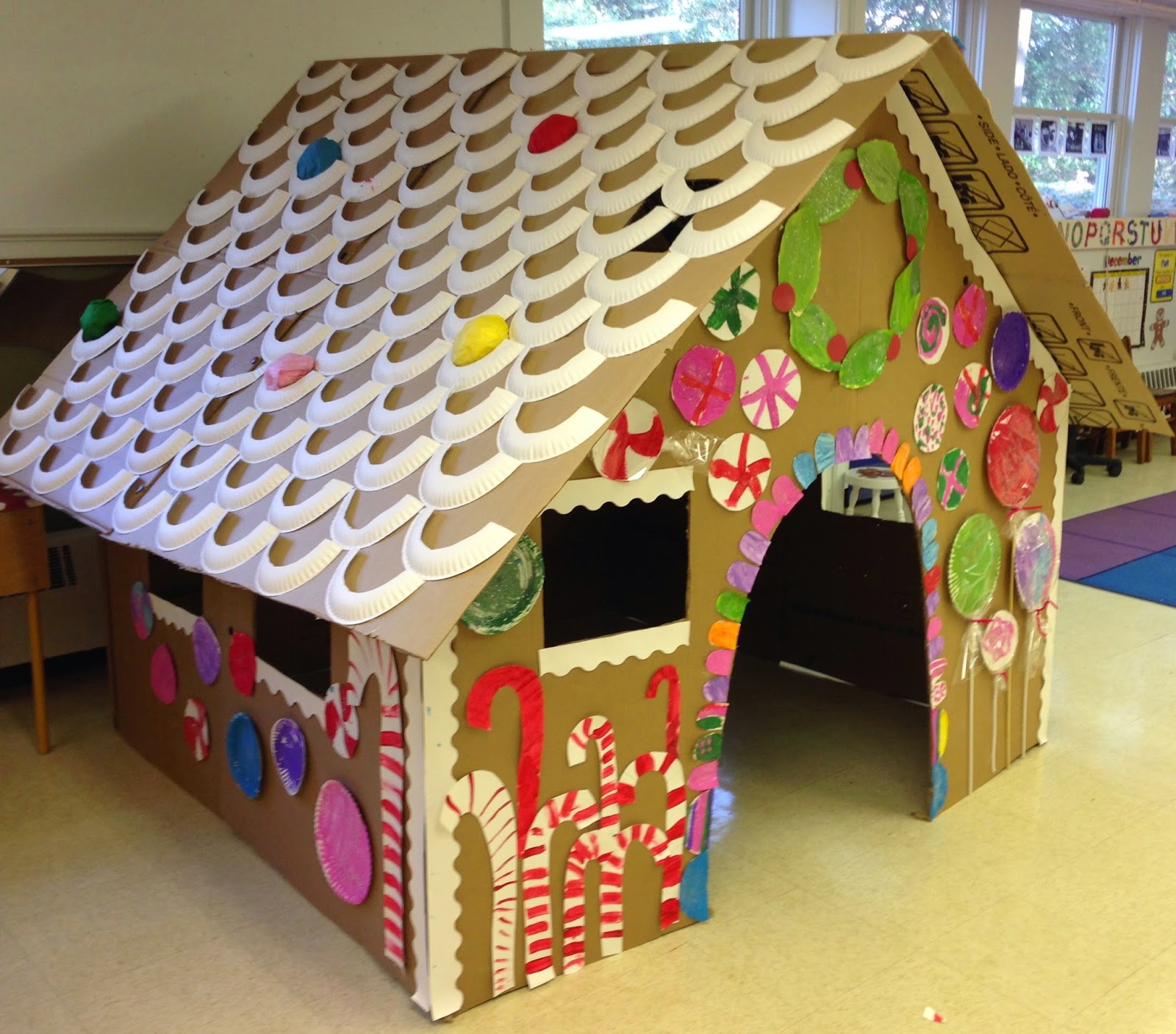 Mrs. Goff's Pre-K Tales: Our Life-Size Gingerbread House