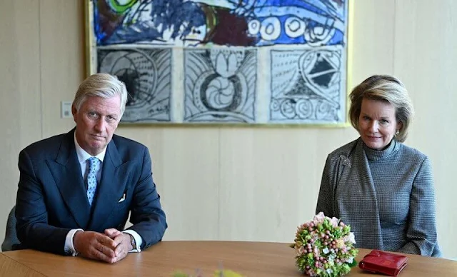 King Philippe and Queen Mathilde received the Belgian province governors. Queen Mathilde wore a Natan dress