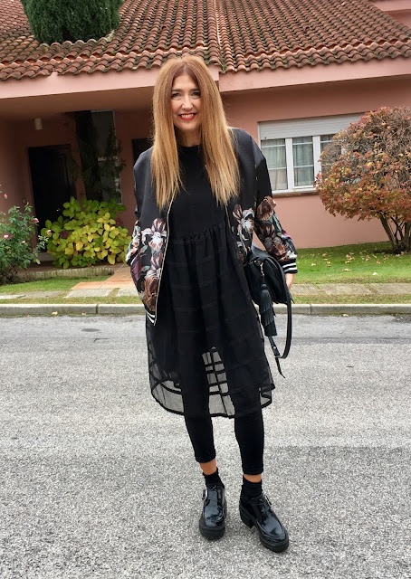 Carmen Hummer, Vestido, Mo&de, Bomber, Mulec, street style, look of the day, black, dress, blog de moda, estilista, personal shopper, shopping day