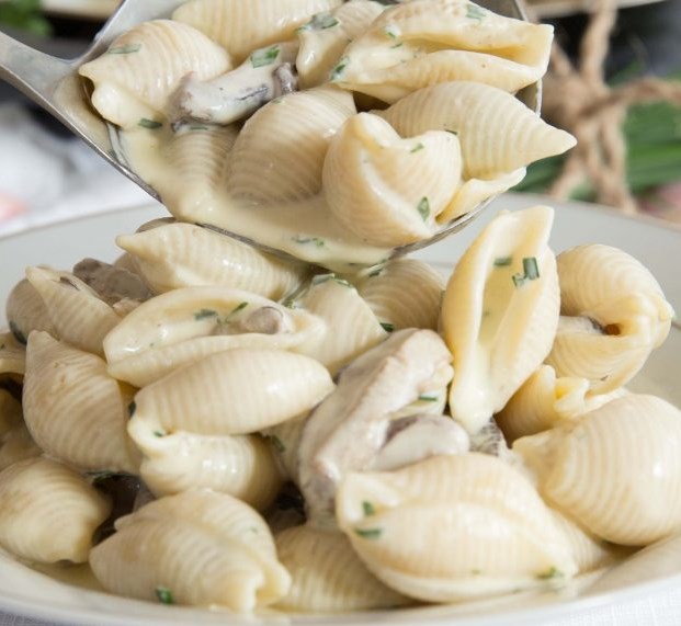 Dreamy Creamy Mushroom Pasta #dinner #vegan