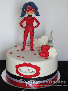 Bolo de aniversário com a Ladybug