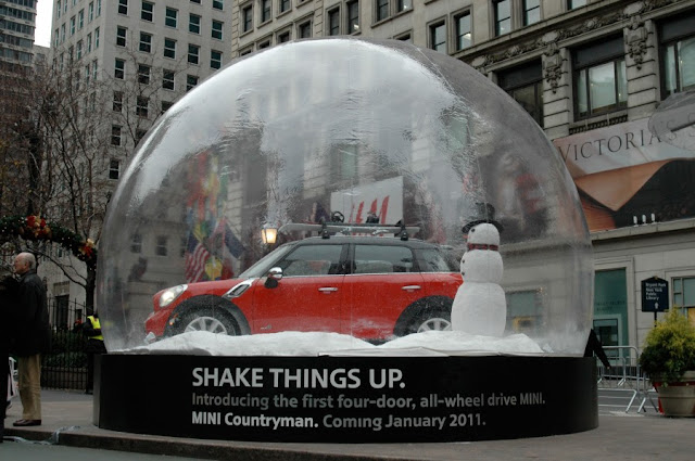 mini countryman in snow globe