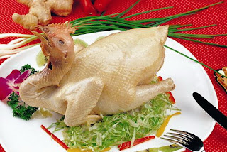 Wenchang Chicken, is one of the four most famous Hainan traditional dishes.