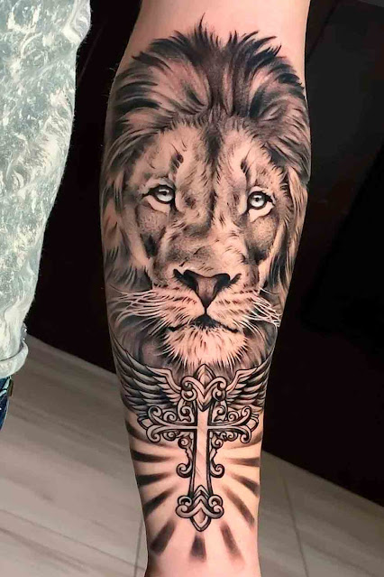 110 tatuagens de leão para sua próxima inspiração!