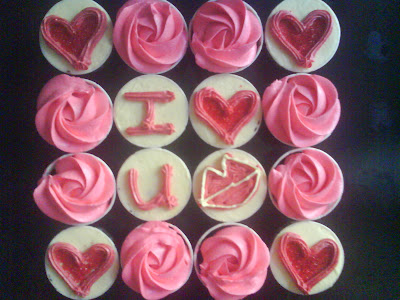 for this upcoming valentines day,. ive created a cute lovey dovey cupcake 