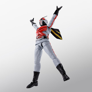 SHFiguarts (Shinkocchou Seihou) Kamen Rider X, Bandai