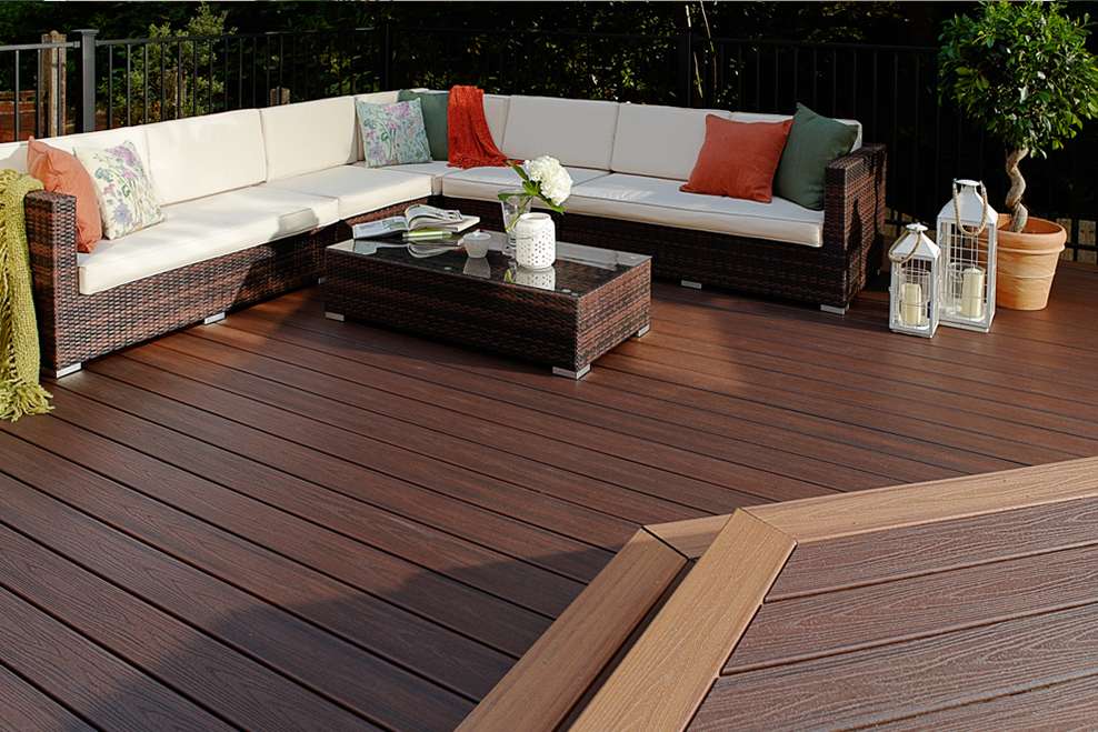 raised garden decking ideas