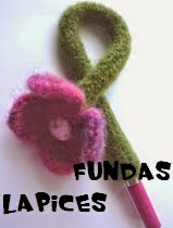 http://wwwmanualidadesdelana.blogspot.com.es/2014/04/fundas-lapices.html