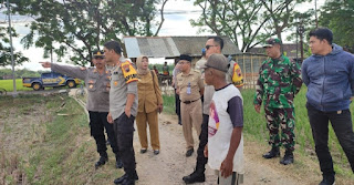 Kapolres Blora Bersama Forkopincam Kedungtuban Meninjau Sawah Warga Antisipasi Hama Tikus Sawah