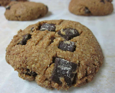 gluten and dairy free chocolate chunk cookies