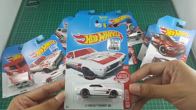 Hot Wheels Red Edition ’67 Pontiac Firebird 400