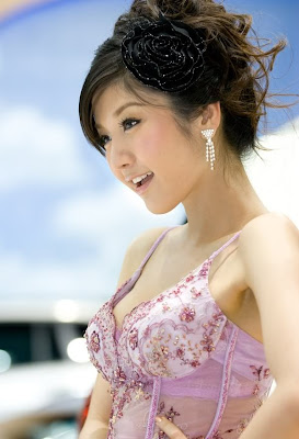 พริตตี้สุดสวยจากมอเตอร์โชว์ 2010