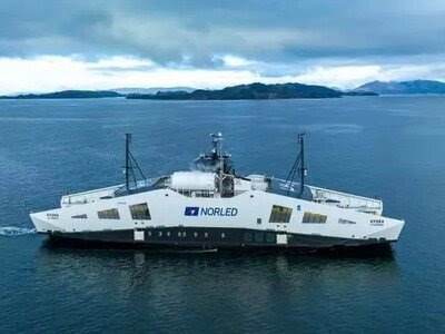 MF Hydra launched the world's first trip on zero-emission hydrogen.