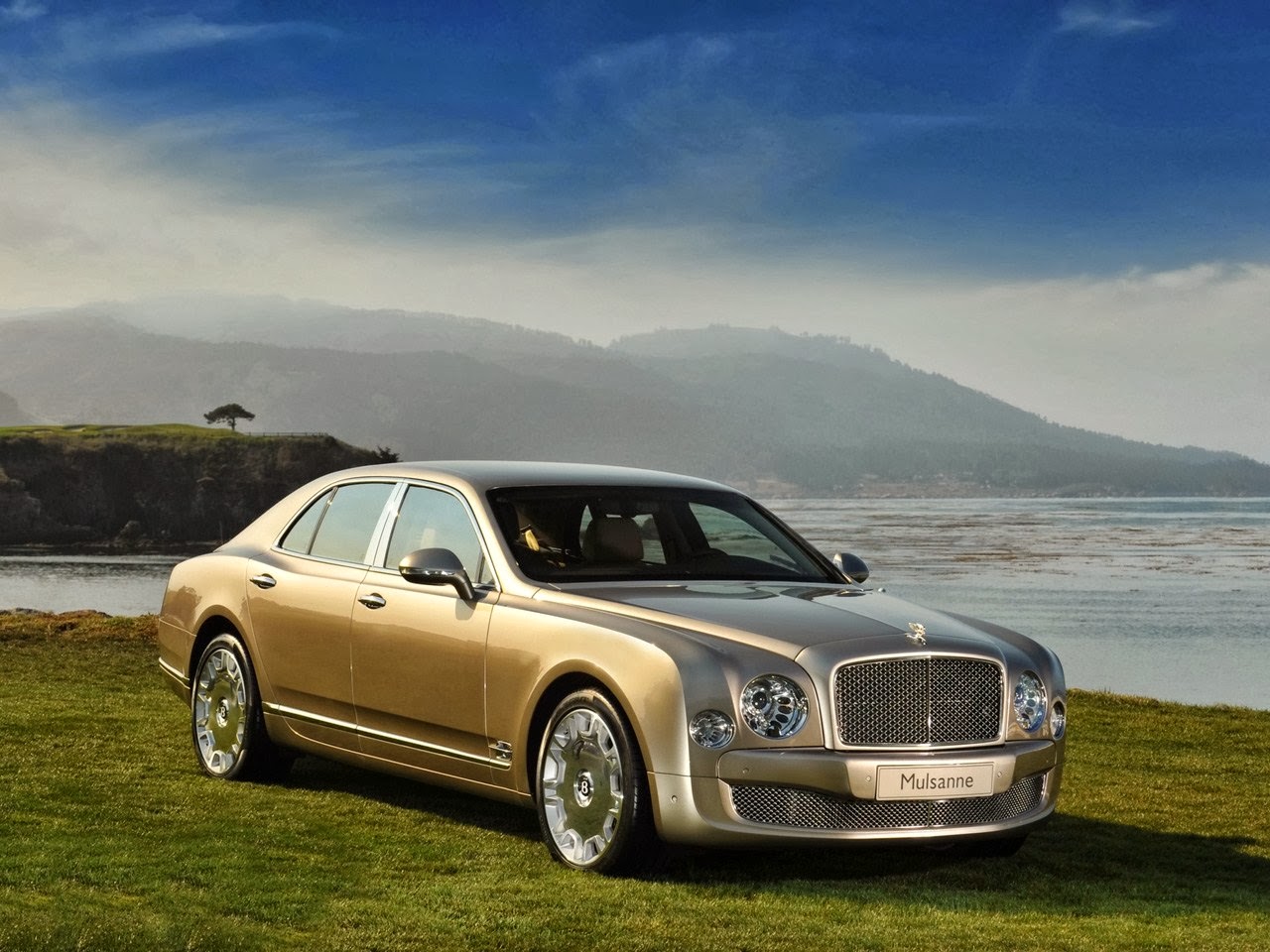 This luxury Bentley Mulsanne expensive car prices $296,000 approx.