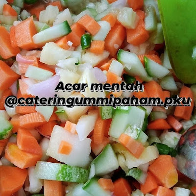 Jasa Catering Catering Wedding Pekanbaru Panam Pku Untuk Acara Kantor, Acara Keluarga, Acara Ulang Tahun, Acara Besar, Tumpeng Mini Dan Tumpeng Polos di Cateringummipanam.com | 0823 8717 4291