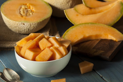 HERE'S WHAT YOU GET TO YOUR BODY WHEN YOU EAT MELON