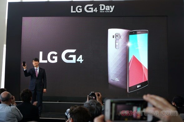 LG G4 chính thức ra mắt, mặt lưng bằng da sang trọng