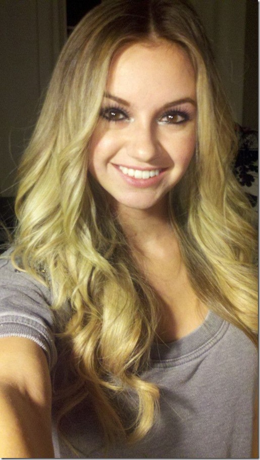 Miranda-Clover-hot-self-camera-5