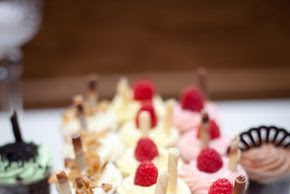   Wedding Trend: 85 Wedding Mini Desserts