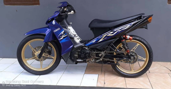 Vega Modif - Modif Motor Yamaha Vega R 2007 / Modifikasi motor yamaha vega zr tahun 2011 warna merah modif ala motor touring nampak gagah.