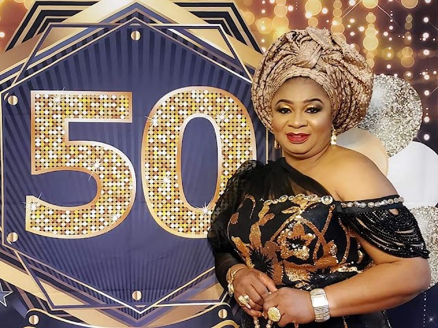 US Style Queen,Funke Omoya, Releases Stunning 50th birthday photos