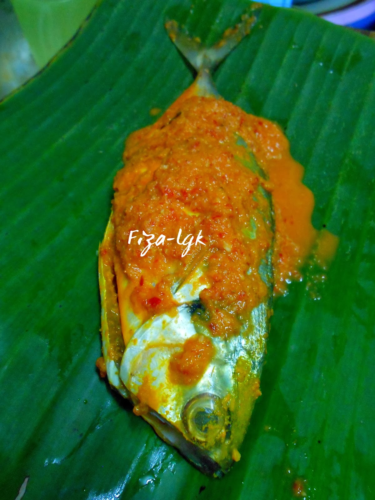 IKAN BAKAR DAUN PISANG  Fiza's Cooking