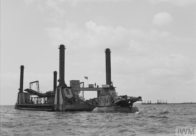 'Spud' pierhead awaiting towing in Selsey, Essex.