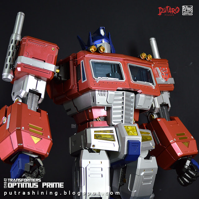 Transformers Optimus Prime | MAS-01 Mega Action Series 18" REVIEW