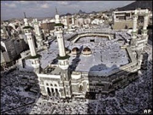 Move Over Gmt Here Comes A Call To Adopt Mecca Time Instead