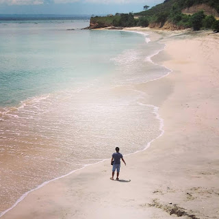 Pantai Planet Lombok Timur, Pantai Tersembunyi yang Indah