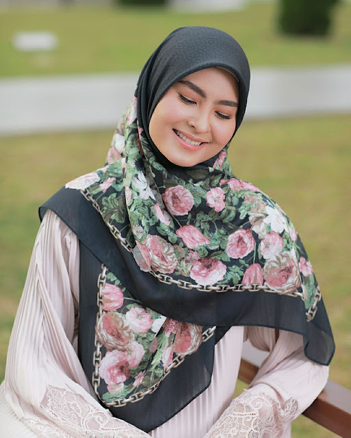 Tudung Cotton Turki By Wany Hasrita Koleksi Raya 2022