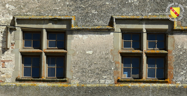 HAUSSONVILLE (54) - Maison-forte