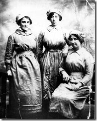 Munition workers at Firth Brown 1914-18