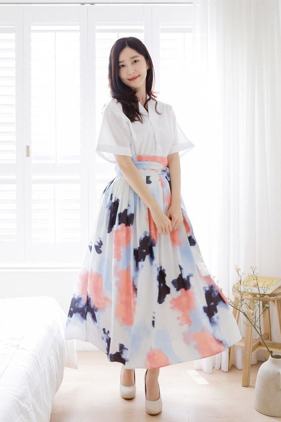 Pin by Rue on Inspo | Cute korean fashion, Korean fashion dress, Fashion  tops