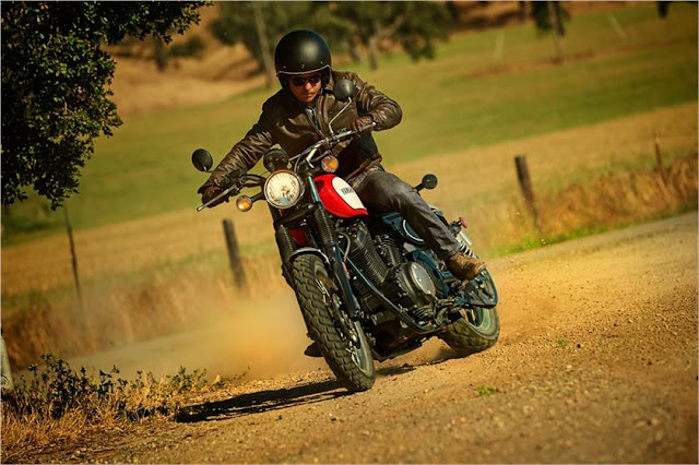 Tachometer Blog | Yamaha SCR950 Scrambler Review