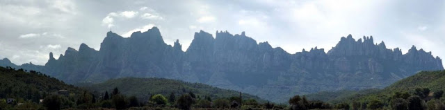 Montagne de Montserrat, avant la montée vers Santa Cecilia