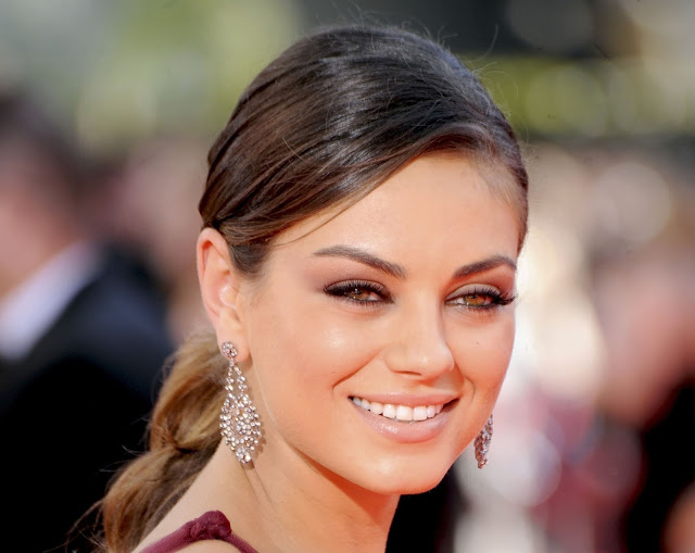 Mila Kunis Wallpapers Free Download