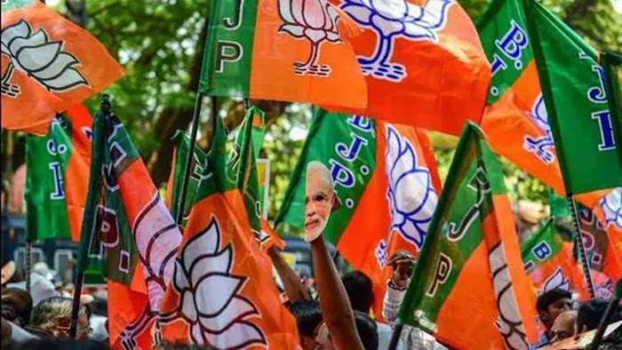 गुजरात विधानसभा चुनाव : पीएम मोदी के संसदीय क्षेत्र वाराणसी से 200 चुनाव मैनेजमेंट में दक्ष पदाधिकारी जाएंगे गुजरात 