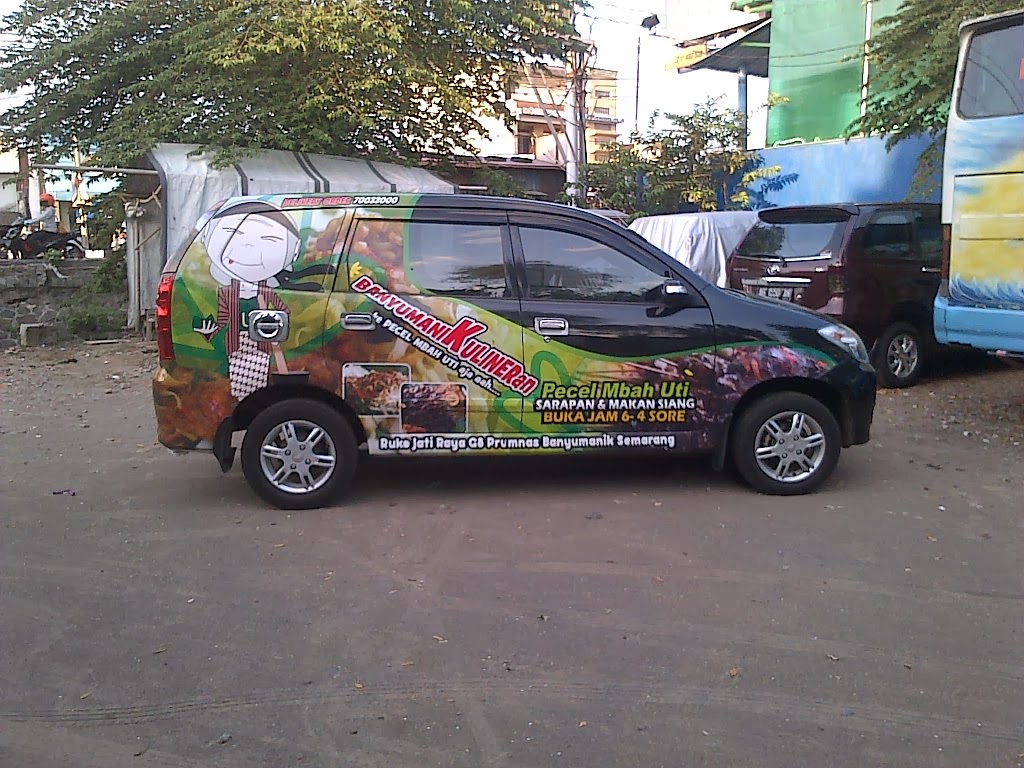 BRANDING MOBIL AVANZA Radja Sticker