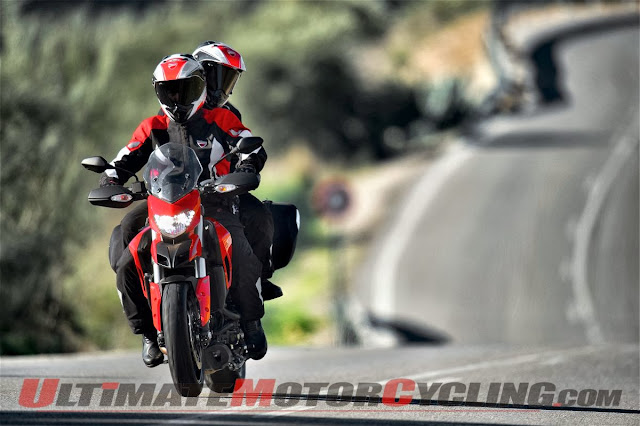 Gambar Ducati Hyperstrada Terbaru 2013 HD Wallpaper