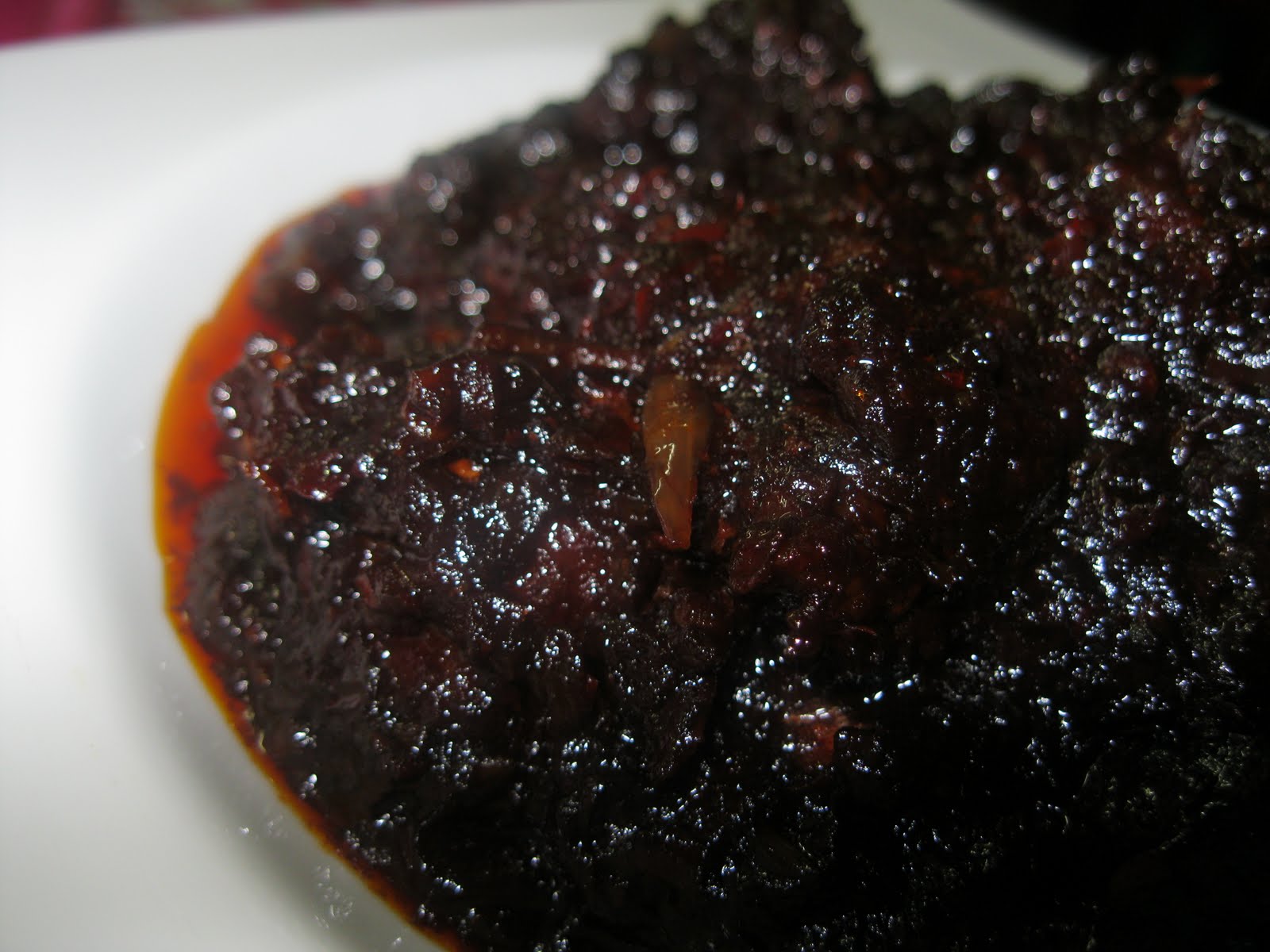 Dari Dapur Maklong: Daging Masak Hitam