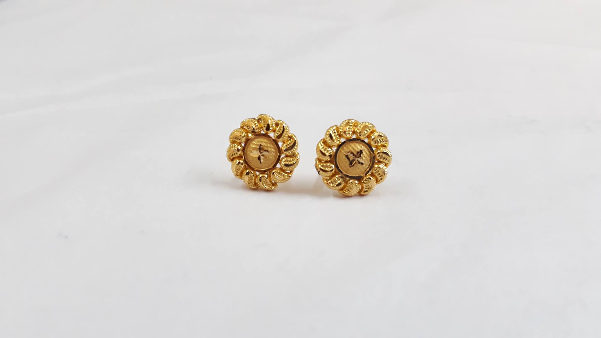 Latest Gold Earring Stud Tops Designs with Weight | Simple Tops Ear Studs Jhumka for Women daily use