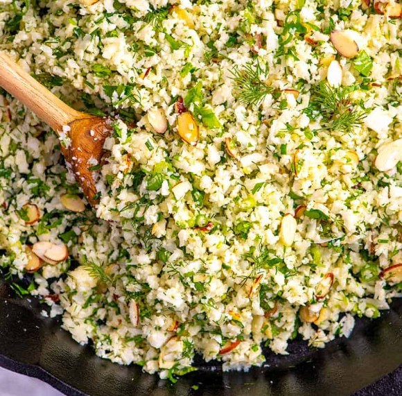 Garlic Herb Cauliflower Rice #vegetarian #healthy