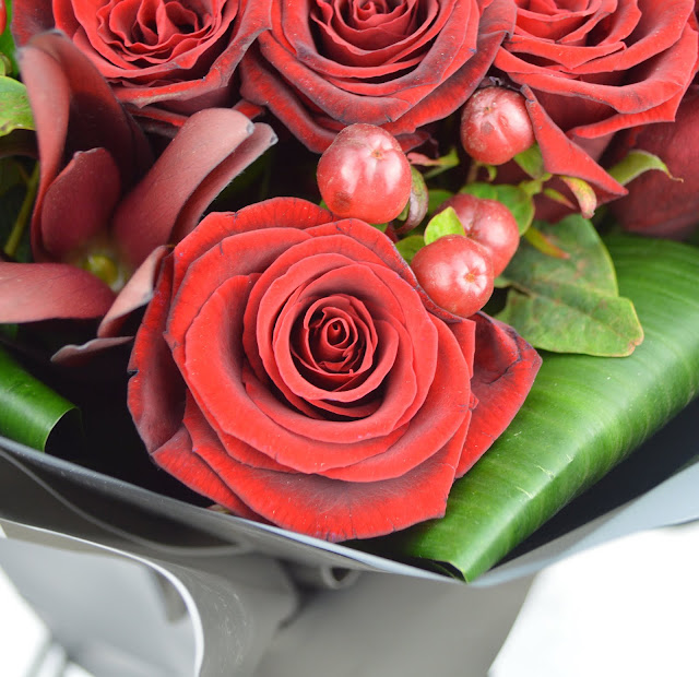 Lovelaughslipstick Blog - Valentines Day Flowers from Prestige Flowers