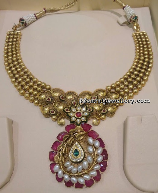 Gold Balls Antique Choker Ruby Locket