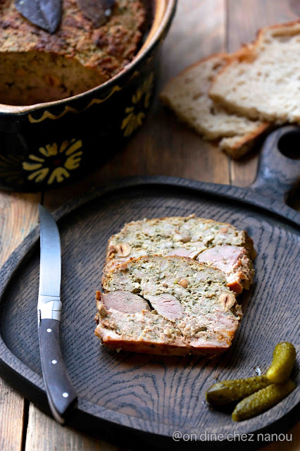 terrine maison , magrets de canard , noisettes , 